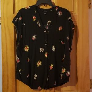 Torrid button down top